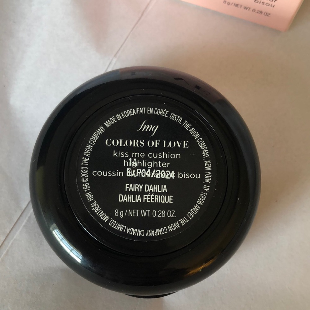Avon Pink Highlighter Compact - Picture 6 of 6
